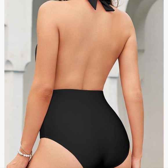 NWT Small Black Halter Plunge Swimsuit Sz 6 One Piece - Picture 3 of 12